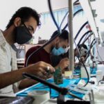 آموزش تعمیرات موبایل با مدرک فنی حرفه ای