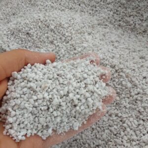 پرلیت ۱۰۰ لیتری گلخانه